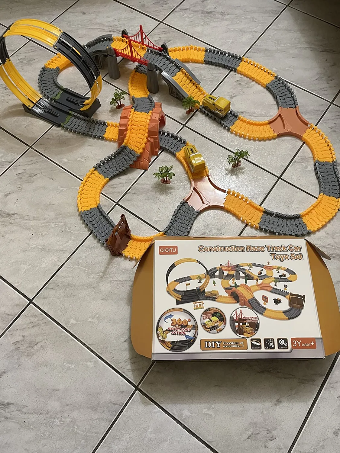 OR OR TU Circuito 342 Pezzi Pista Macchinine Flessibile 360°