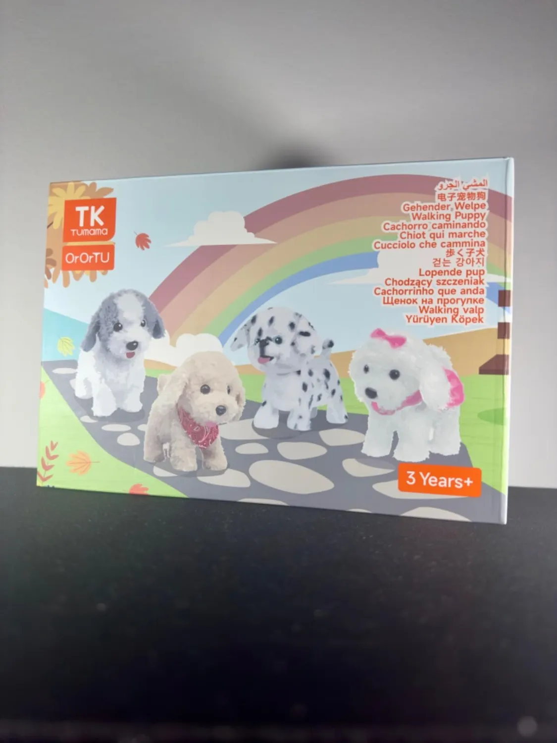 OR OR TU Cagnolino peluche elettronico che lecca e canta con guinzaglio