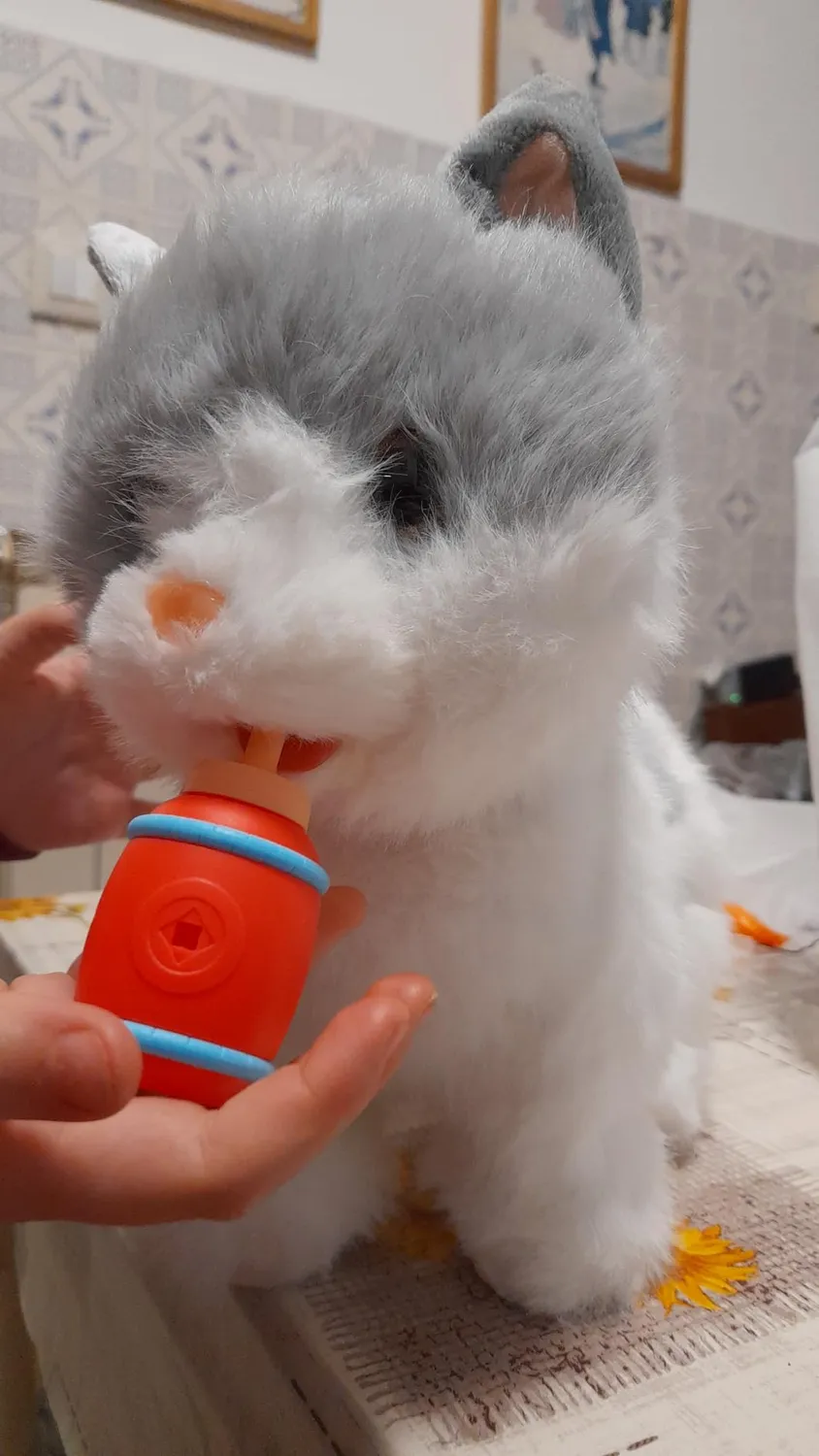 Or Or Tu gatto peluche elettronico con guinzaglio