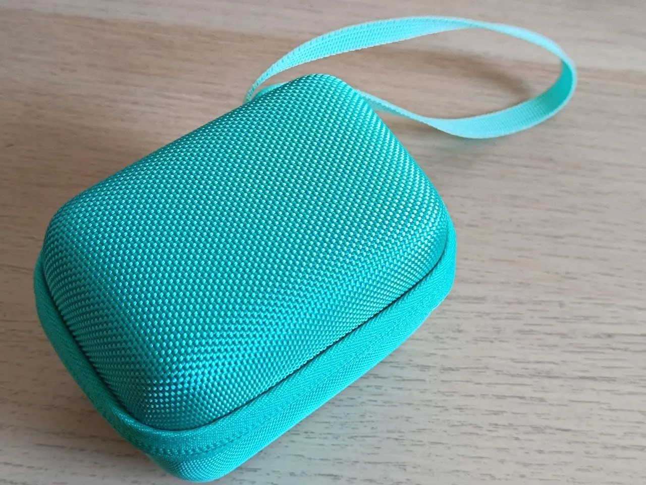 co2CREA Bitzee custodia rigida blu antiurto