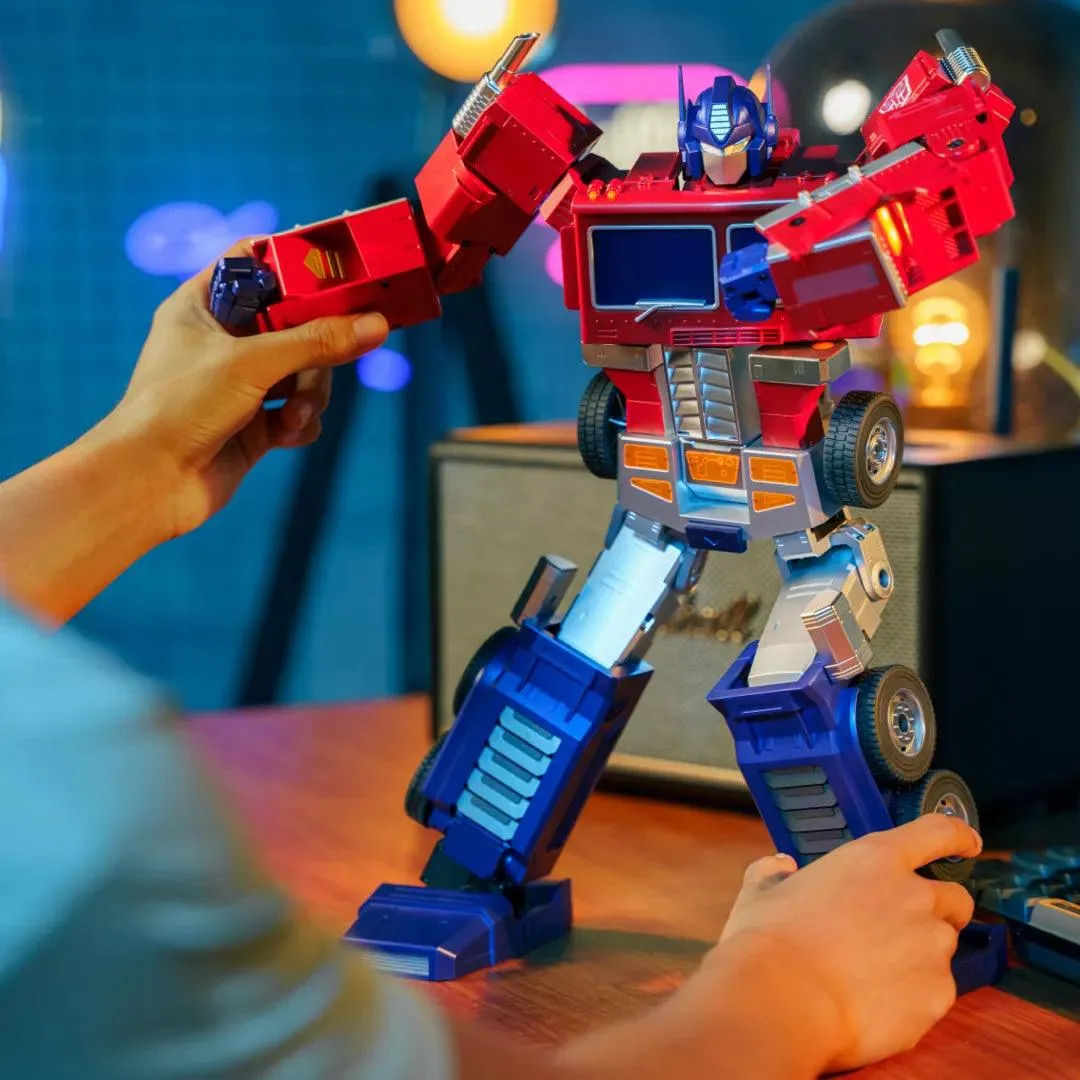 Robosen Elite Optimus Prime robot auto-conversione 4 modi