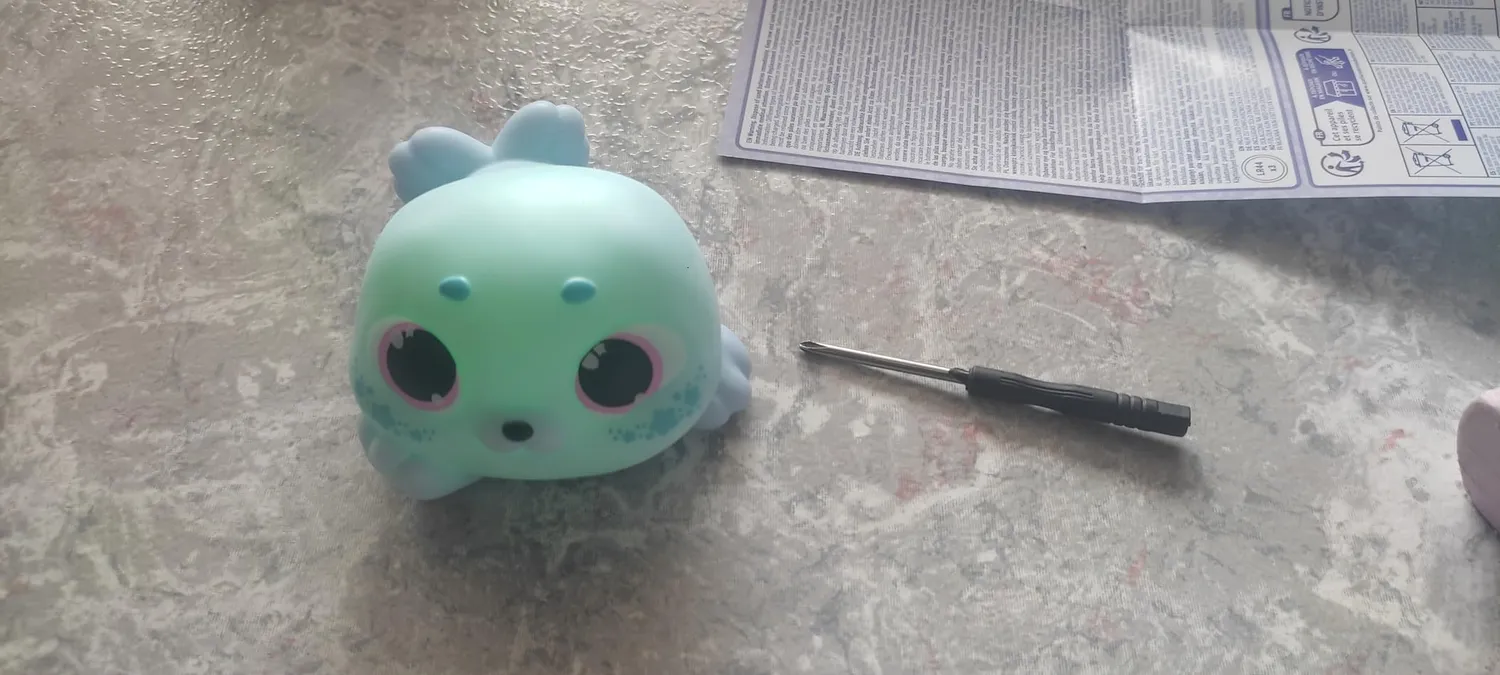 Animagic Let's Glo Seal Rosa foca interattiva luminosa
