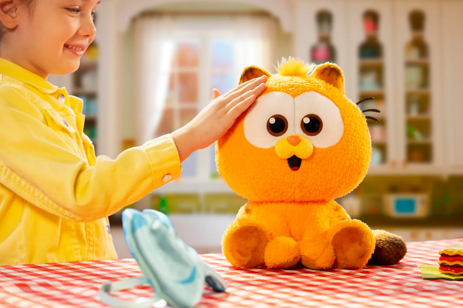 Animagic Baby Garfield peluche interattivo arancione