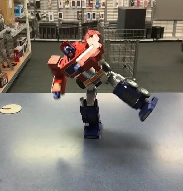 Robosen Bumblebee G1 Performance robot interattivo vocale