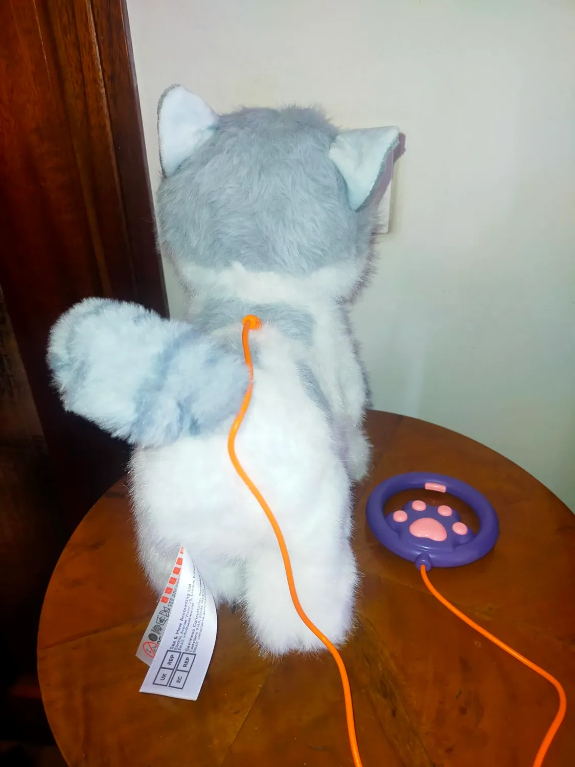 Or Or Tu gatto peluche elettronico con guinzaglio