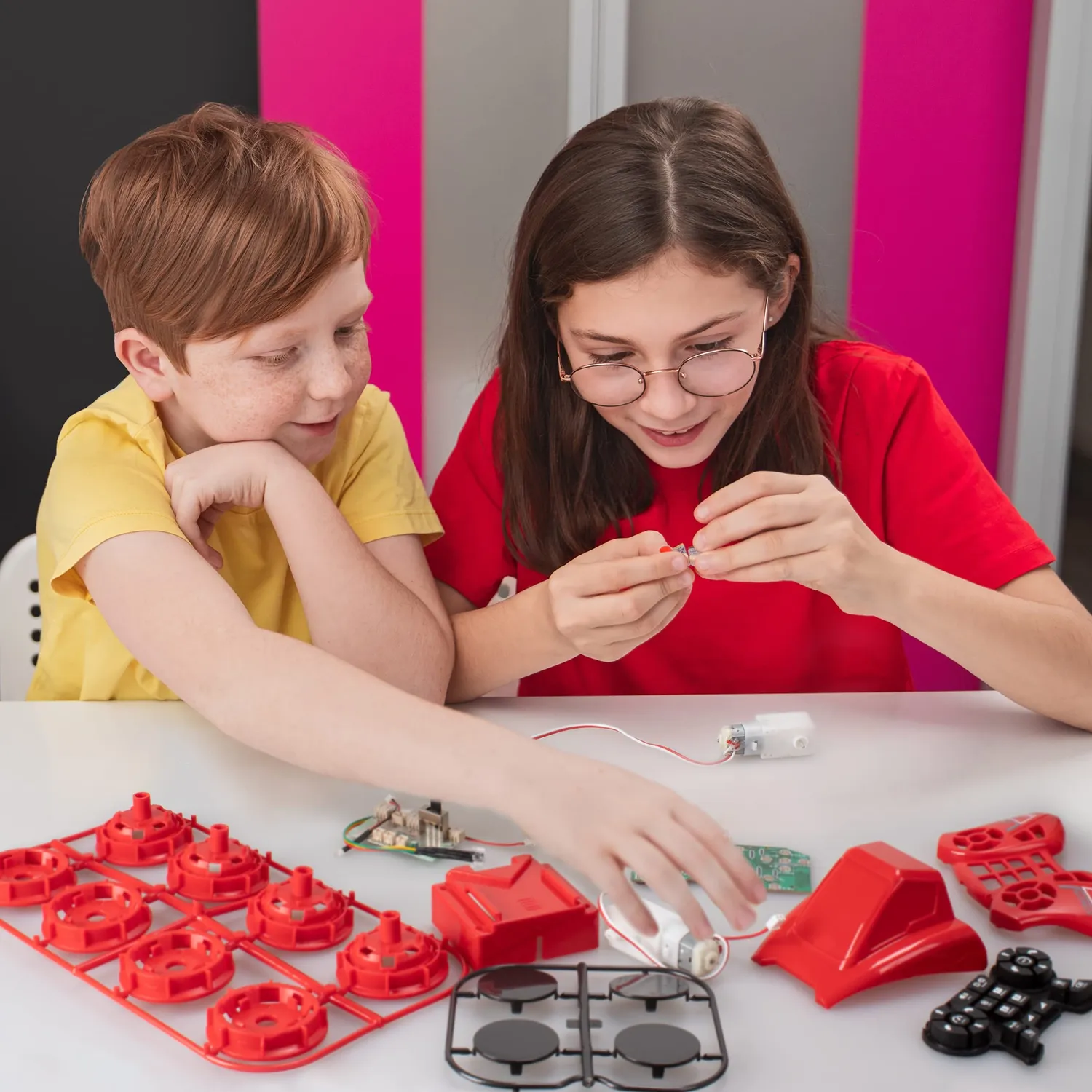 Xtrem Bots Robotruck robot programmabile 70 pezzi 8 anni