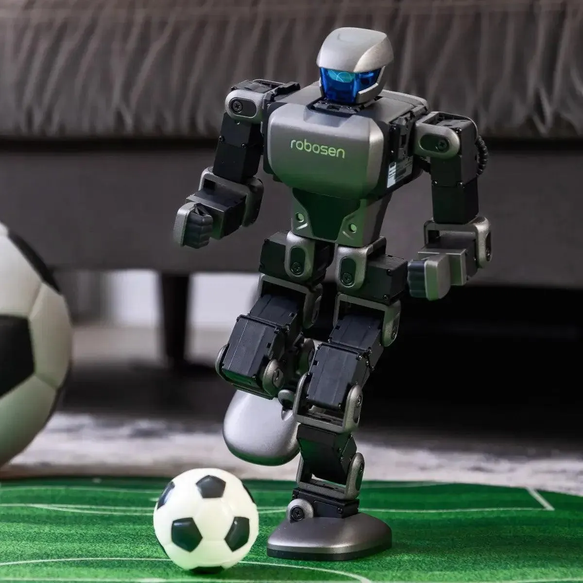 Robosen Interstellar Scout K1 Pro robot programmabile 82 comandi