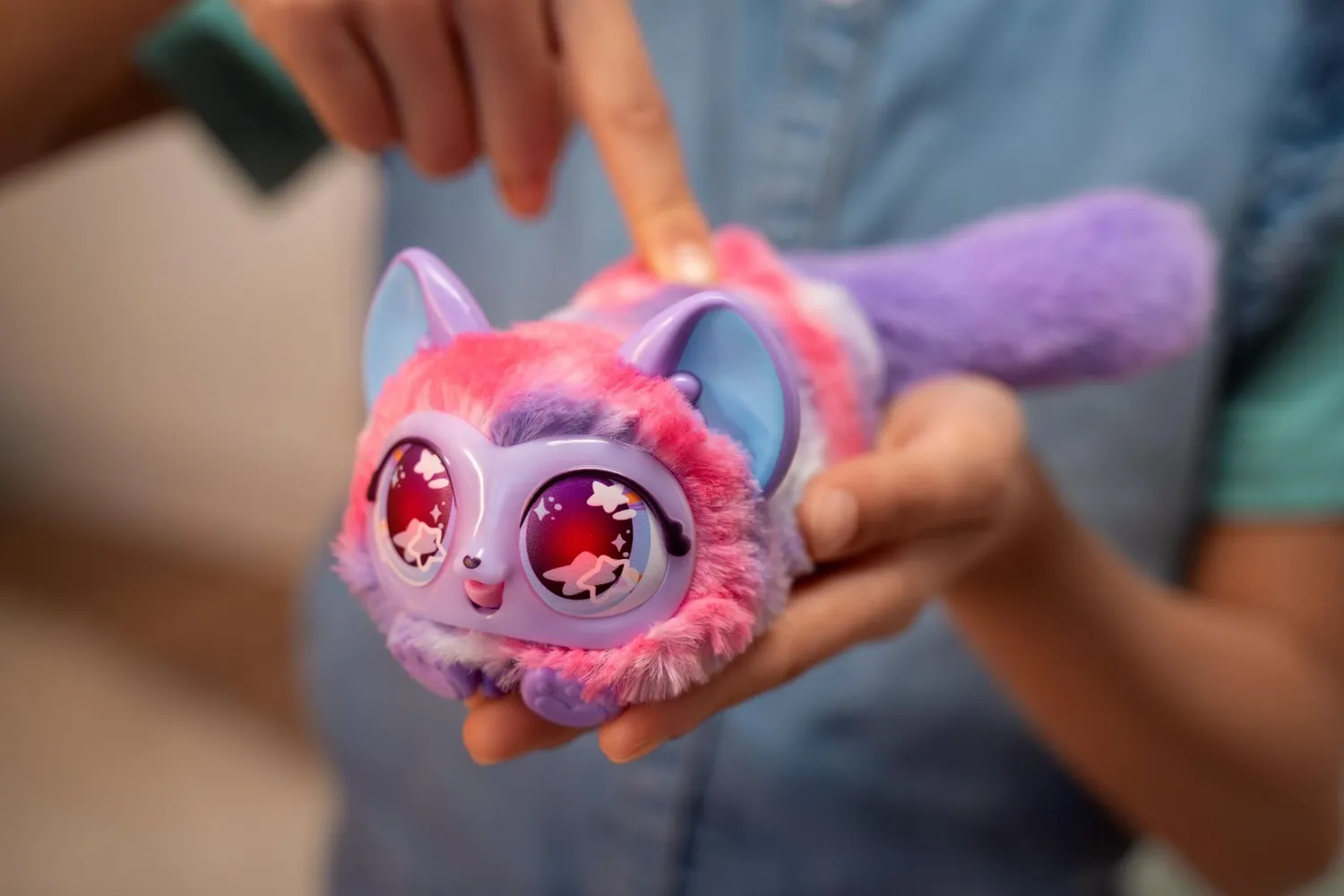 Animagic Snuggleups Viola Peluche Interattivo Arrampicata