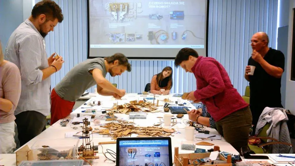 Lofi Robot corso formazione insegnanti online