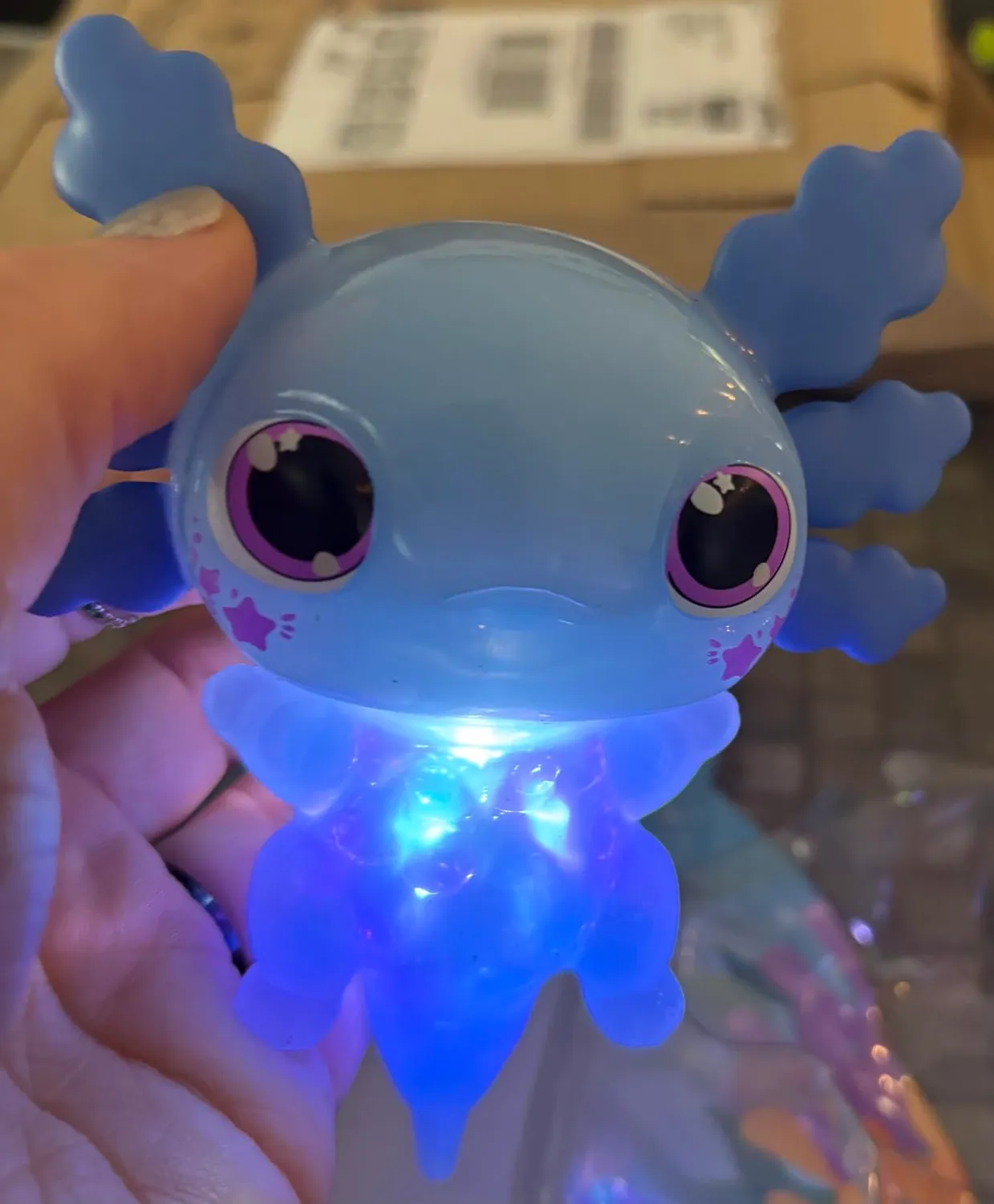 Animagic Let’s Glo Axolotl rosa peluche sensoriale che brilla