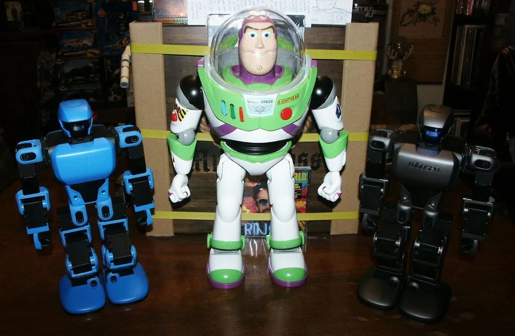 Robosen Interstellar Scout K1 Pro robot programmabile 82 comandi