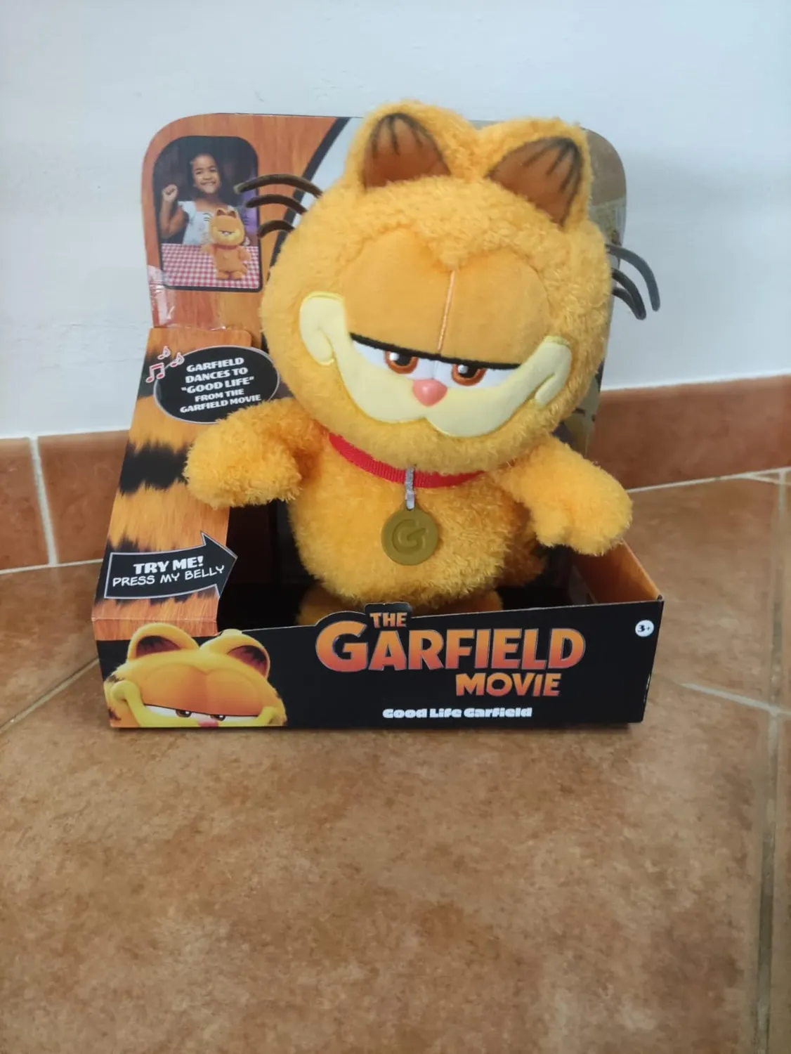 Animagic Baby Garfield peluche interattivo arancione