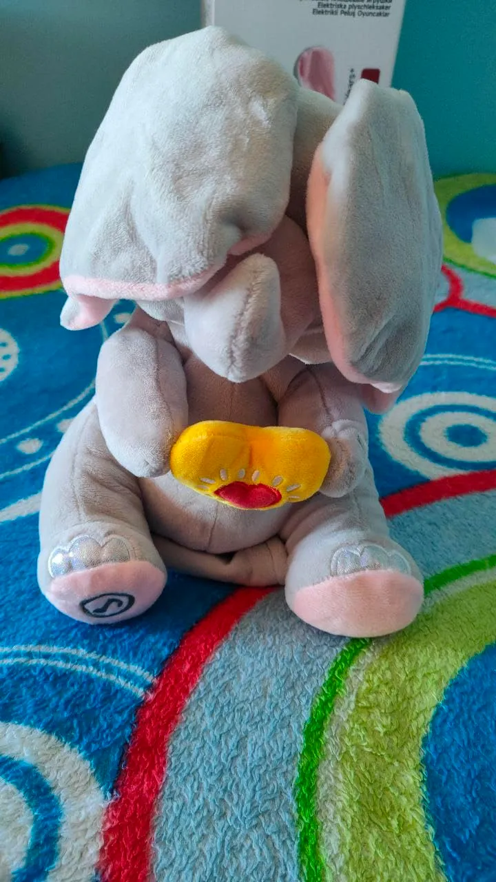eJog Pup Flappy elefante peluche interattivo che canta