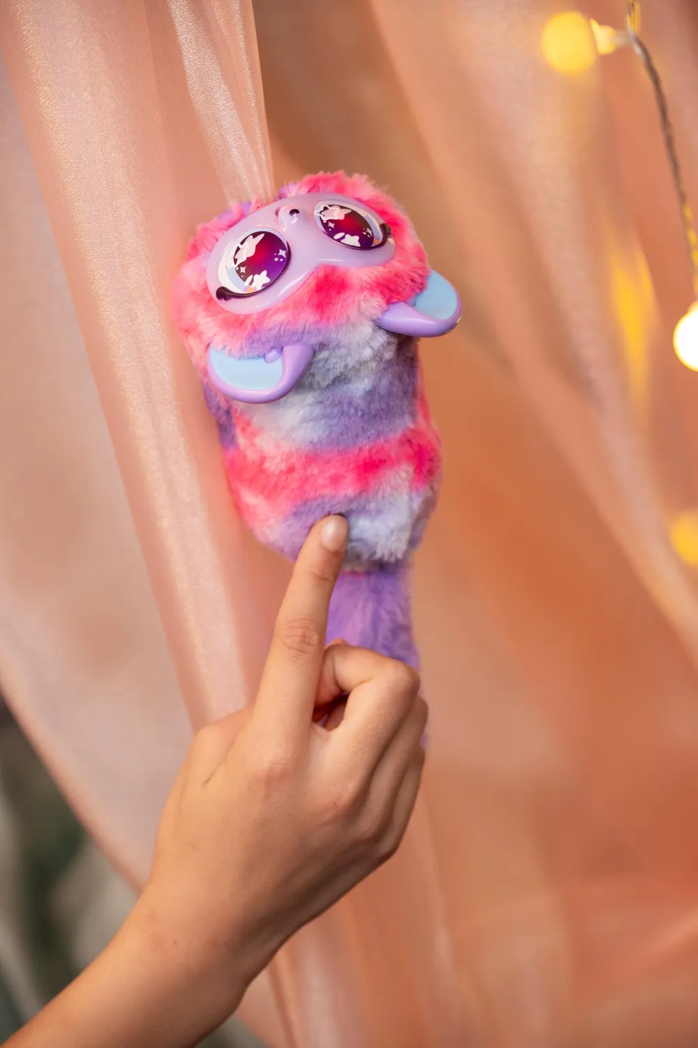 Animagic Snuggleups Viola Peluche Interattivo Arrampicata